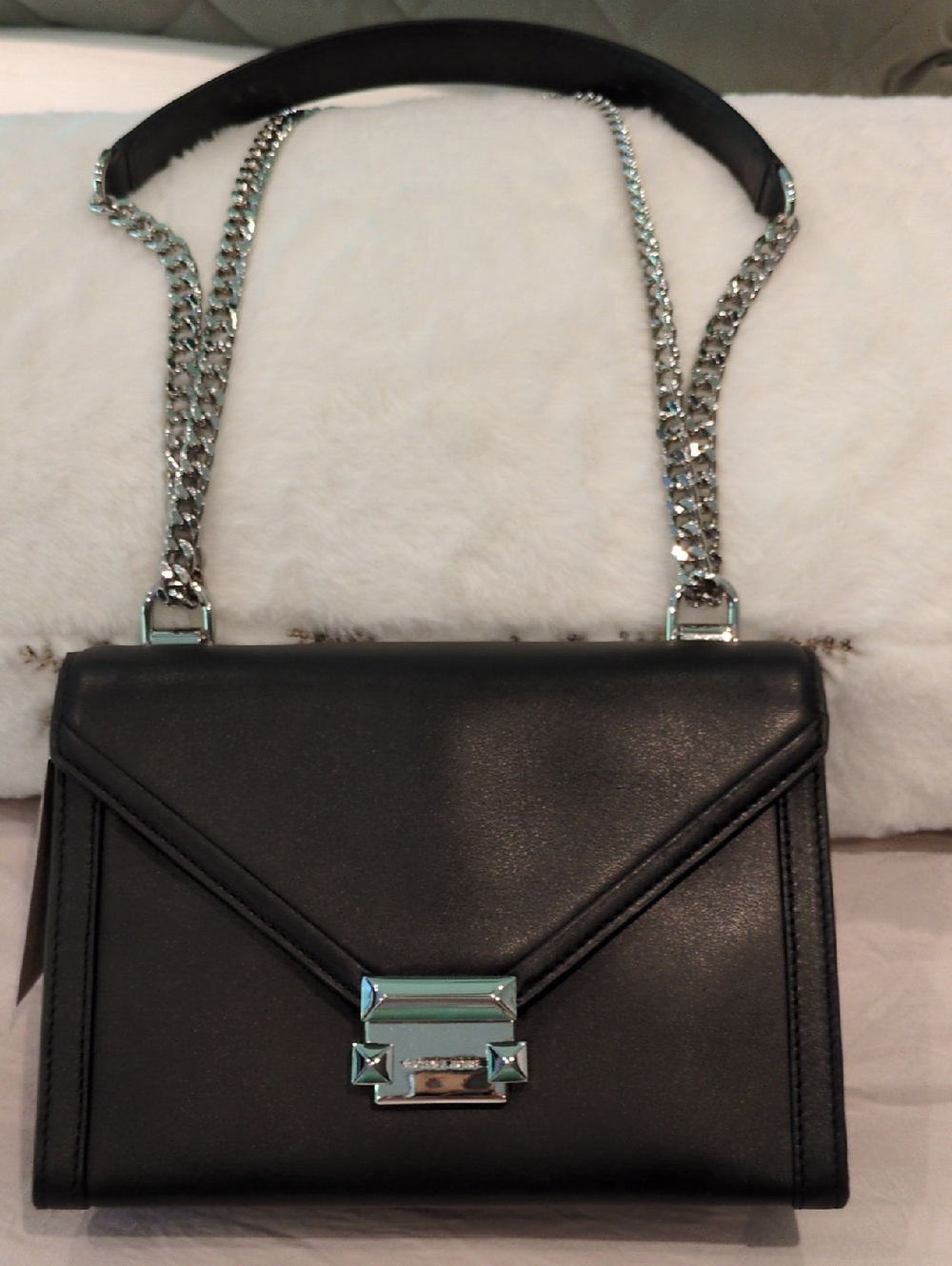 Black Leather Chain Strap Shoulder Bag - Michael kors